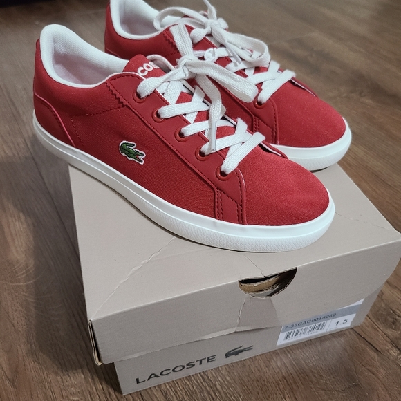 LaCoste Shoes - Picture 2 of 6